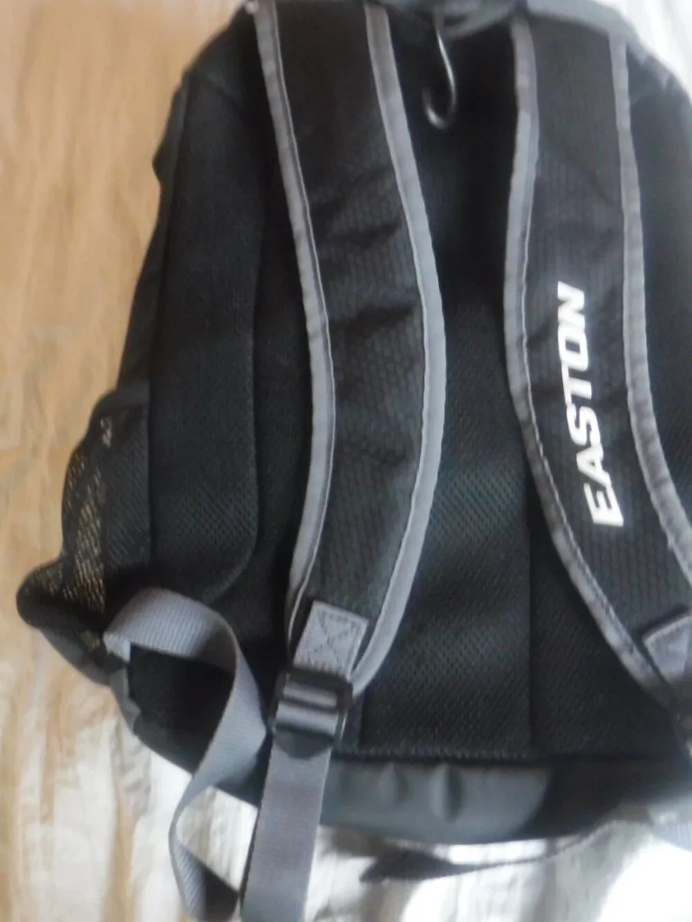 Easton Small Black Eqipment Baseball Softball Back Pack Pre Owned